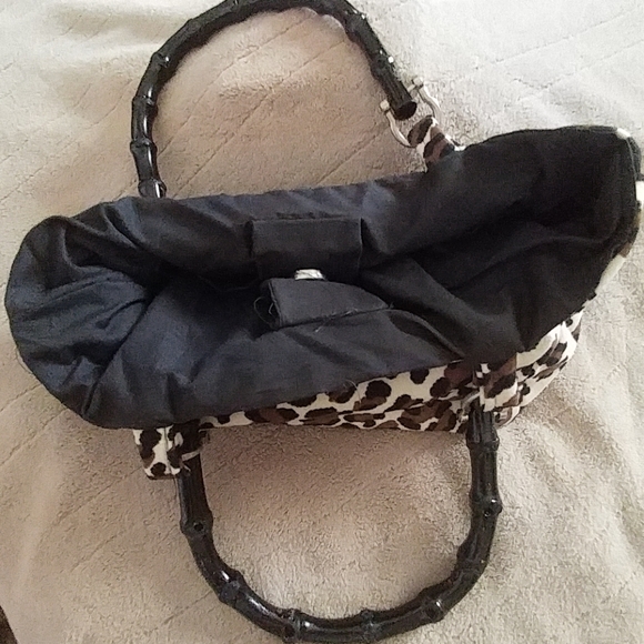 Fringed Leopard Purse - Picture 3 of 4